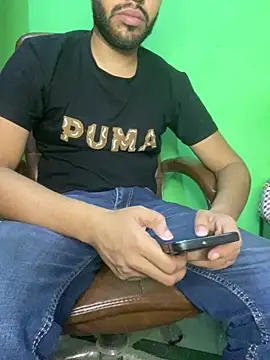 Snapshot of hotyyyyjonny chatting on June 2026 04:00:01 PM hotyyyyjonny online show from June 2026 04:00:01 PM