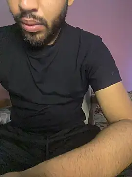 Snapshot of hotyyyyjonny chatting on June 2026 02:05:02 AM hotyyyyjonny online show from June 2026 02:05:02 AM