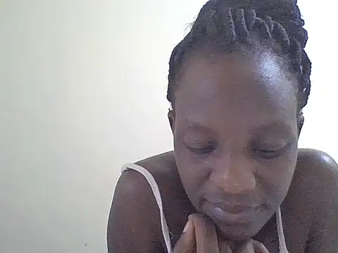 Snapshot of Pers_Ona chatting on November 2025 10:51:02 AM Pers Ona online show from November 2025 10:51:02 AM