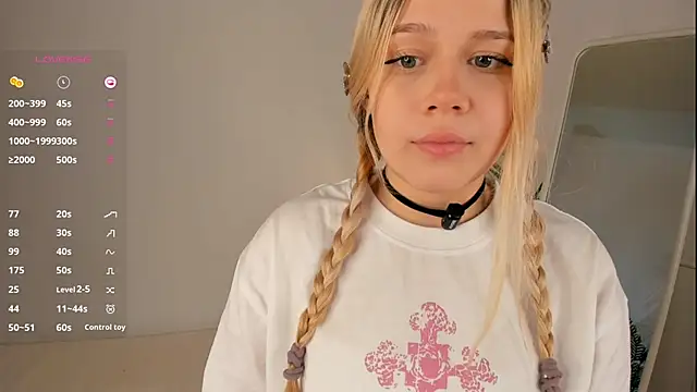 Snapshot of Love_audirs6 chatting on November 2025 01:00:02 PM Love audirs6 online show from November 2025 01:00:02 PM