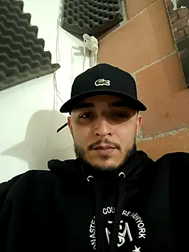 mohamedkarimm online show from November 2025 01:55:02 AM