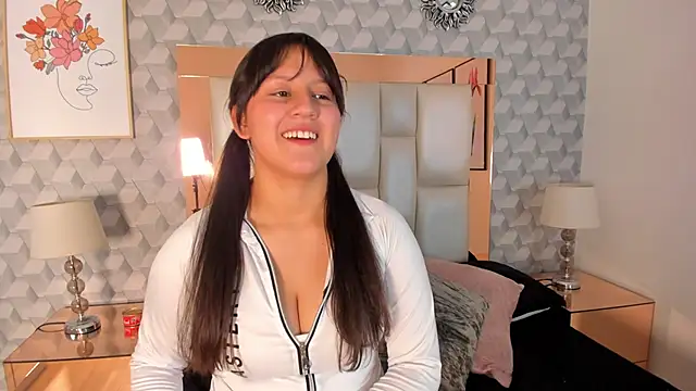 Snapshot of Gia_harmony chatting on November 2025 07:16:02 PM Gia harmony online show from November 2025 07:16:02 PM