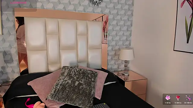 Snapshot of Gia_harmony chatting on November 2025 07:28:01 PM Gia harmony online show from November 2025 07:28:01 PM