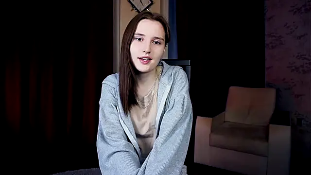 Snapshot of IsaParadiso chatting on November 2025 06:12:01 AM IsaParadiso online show from November 2025 06:12:01 AM