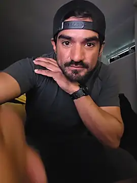 piggylatino online show from March 2026 10:16:01 PM