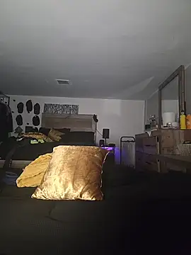 piggylatino online show from March 2026 10:07:02 AM