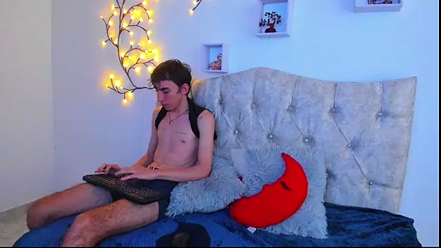 TerryGrace online show from November 2025 06:45:01 PM