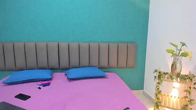 Snapshot of AzucenaBigAss chatting on November 2025 08:41:02 PM AzucenaBigAss online show from November 2025 08:41:02 PM