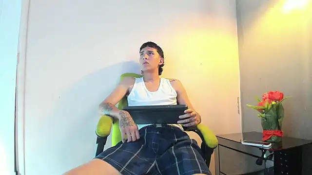 Snapshot of Xanderr_owen2 chatting on January 2026 07:17:01 PM Xanderr owen2 online show from January 2026 07:17:01 PM