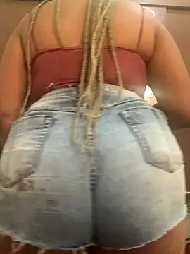 Snapshot of VIVHY chatting on November 2025 11:43:02 AM VIVHY online show from November 2025 11:43:02 AM