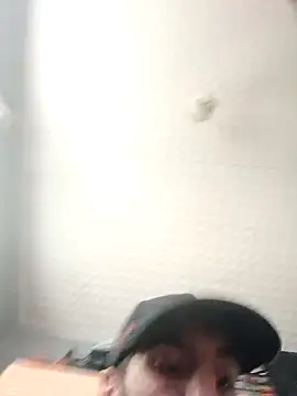 hotguy71000 online show from March 2026 02:33:02 PM