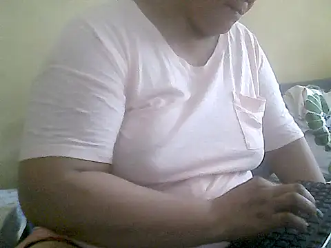 loriepinay46 online show from April 2026 06:11:01 AM