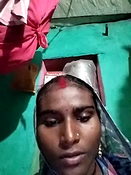 Big Lovexx online show from November 2025 05:29:02 PM