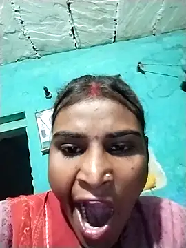 Big Lovexx online show from April 2026 04:25:01 PM