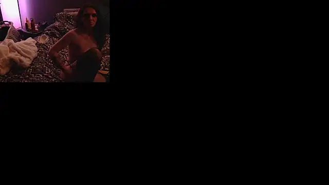 Snapshot of Donster907 chatting on November 2025 09:08:02 AM Donster907 online show from November 2025 09:08:02 AM