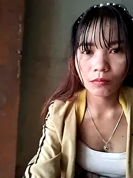 gugu0022 online show from December 2025 02:20:01 AM