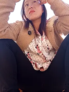 Snapshot of Lyly_sexyy chatting on November 2025 01:20:02 AM Lyly sexyy online show from November 2025 01:20:02 AM