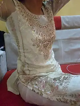 SLIMDIVAA online show from December 2025 08:45:02 AM