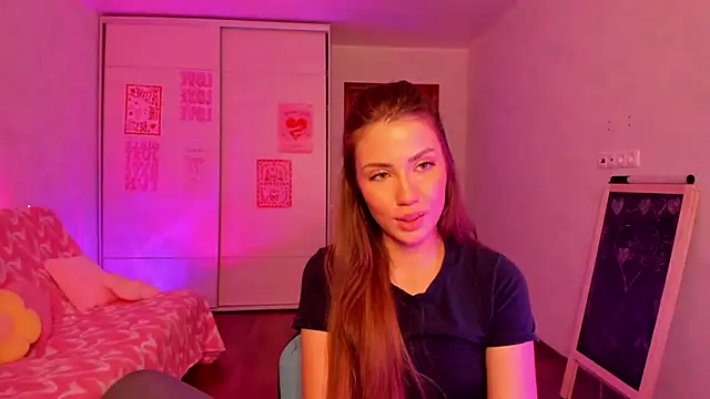 Snapshot of Aurora_Glow21 chatting on May 2026 12:11:01 PM Aurora Glow21 online show from May 2026 12:11:01 PM