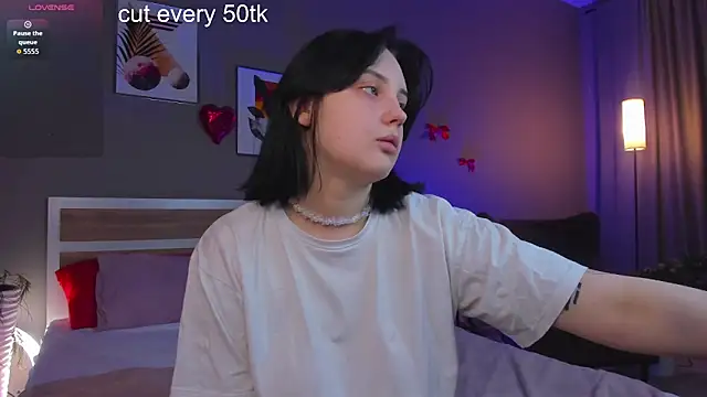 hey tessa online show from February 2026 08:06:01 PM