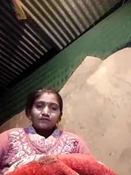 Snapshot of yanuw chatting on November 2025 04:42:02 PM yanuw online show from November 2025 04:42:02 PM