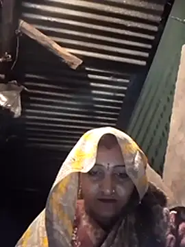 Snapshot of yanuw chatting on December 2025 03:29:01 PM yanuw online show from December 2025 03:29:01 PM