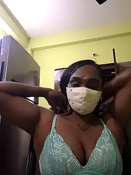 Dharshini98 online show from February 2026 09:09:02 PM