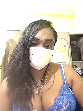 Dharshini98 online show from February 2026 07:48:01 AM