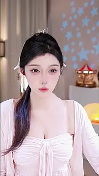 Snapshot of UUsweet chatting on November 2025 06:24:02 AM UUsweet online show from November 2025 06:24:02 AM