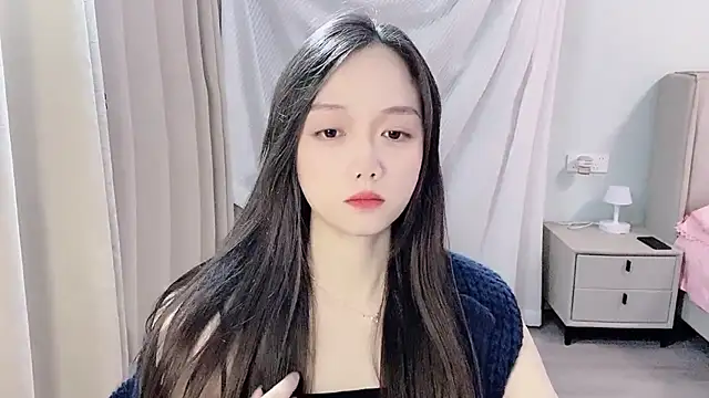 BoiI2u online show from November 2025 03:55:01 PM