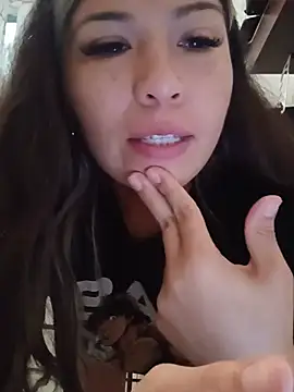 Snapshot of LatinaCalienteMilf chatting on July 2026 01:50:01 PM LatinaCalienteMilf online show from July 2026 01:50:01 PM