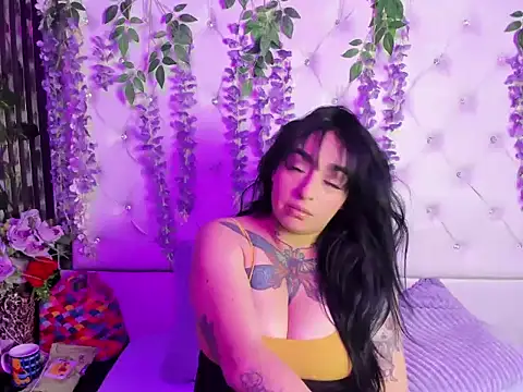 DashaMiller  online show from January 2026 01:16:02 PM