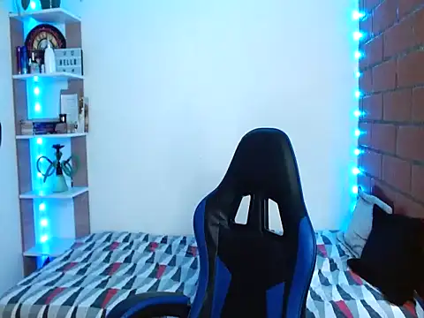 Snapshot of Maax30233 chatting on November 2025 04:51:01 PM Maax30233 online show from November 2025 04:51:01 PM