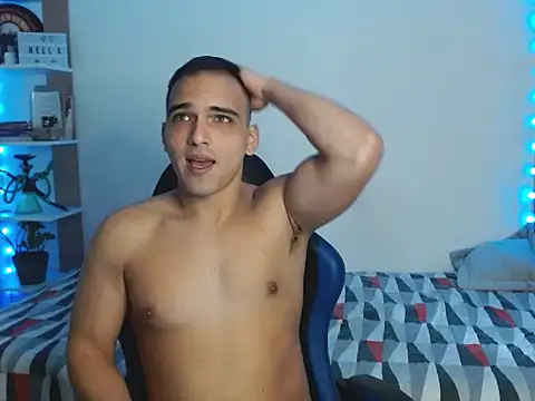 Snapshot of Maax30233 chatting on November 2025 03:02:01 PM Maax30233 online show from November 2025 03:02:01 PM