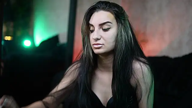 BikiJo online show from November 2025 07:24:01 PM