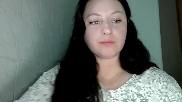 Snapshot of MelinaAx chatting on May 2026 07:52:01 PM MelinaAx online show from May 2026 07:52:01 PM