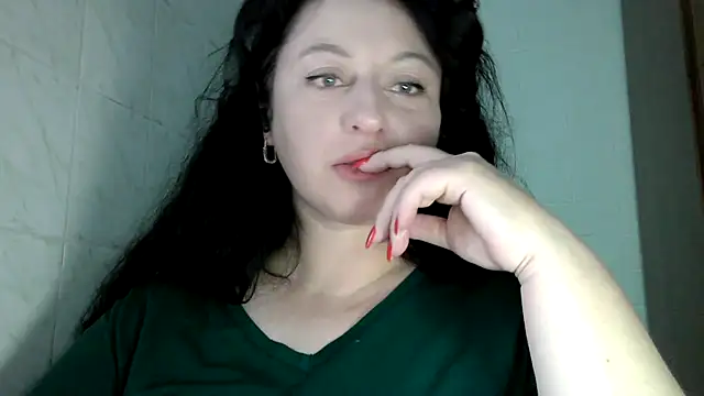 Snapshot of MelinaAx chatting on May 2026 09:16:01 PM MelinaAx online show from May 2026 09:16:01 PM