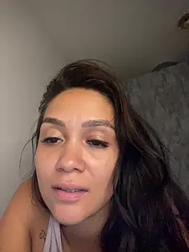 carolsapequinha online show from March 2026 11:06:02 AM