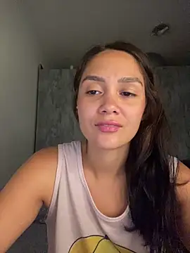 carolsapequinha online show from March 2026 11:48:02 AM