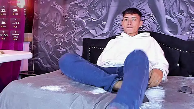 Angell01  online show from December 2025 04:29:02 AM