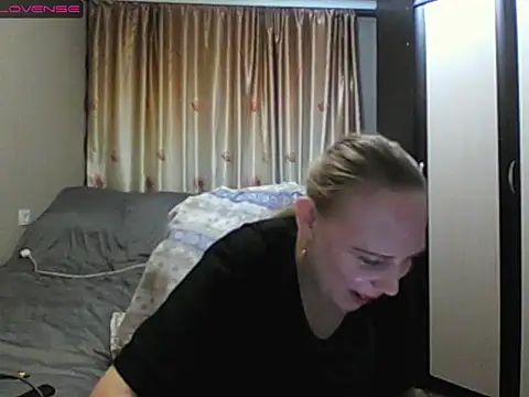 JenniDeep online show from March 2026 07:07:01 PM