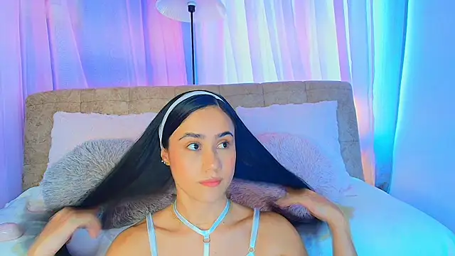 Snapshot of lizzy_kane chatting on May 2026 08:17:02 PM lizzy kane online show from May 2026 08:17:02 PM