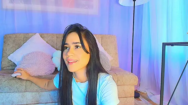 Snapshot of lizzy_kane chatting on May 2026 08:03:02 PM lizzy kane online show from May 2026 08:03:02 PM