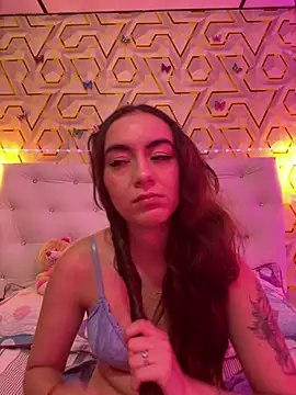 MelanyyJhonson15 online show from February 2026 02:44:01 AM