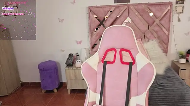 Snapshot of Jasmine_1526 chatting on November 2025 11:21:01 AM Jasmine 1526 online show from November 2025 11:21:01 AM