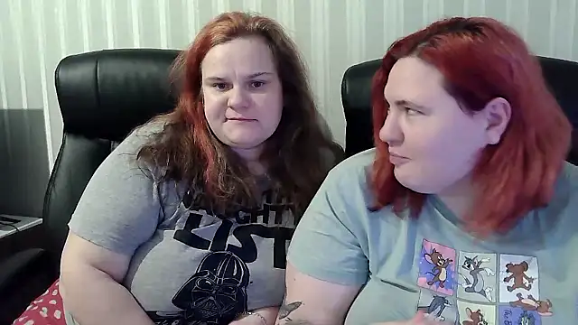 HollyXXEva online show from January 2026 08:02:02 PM