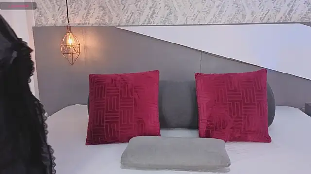 Sasha Wolff online show from April 2026 04:25:01 PM