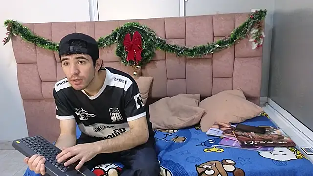 BryanTowers online show from November 2025 02:39:01 AM