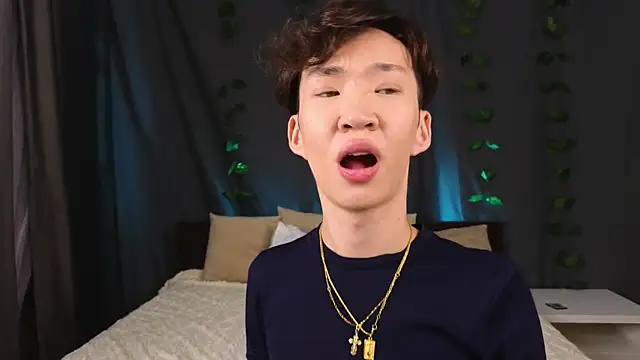 islendtakumi online show from November 2025 12:53:01 PM