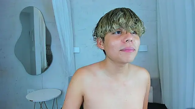 nathan bell online show from November 2025 04:01:02 AM